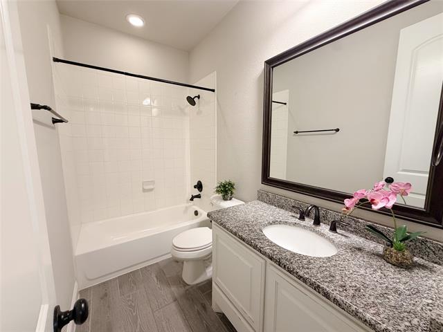 Building Photo - 6800 Frying Pan Dr