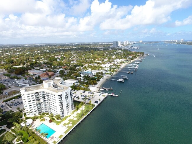 Building Photo - 2800 N Flagler Dr