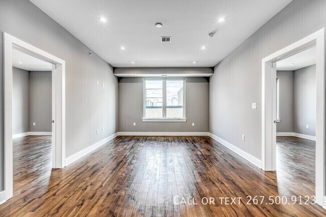 Building Photo - 330 Cambridge St