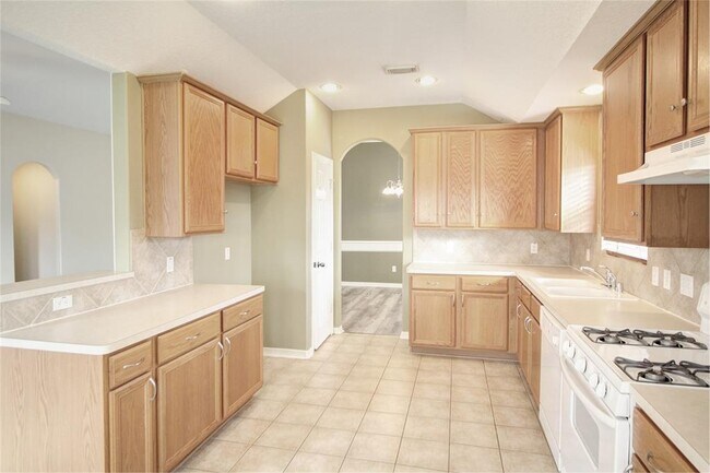 Building Photo - 20203 Goss Hollow Ln