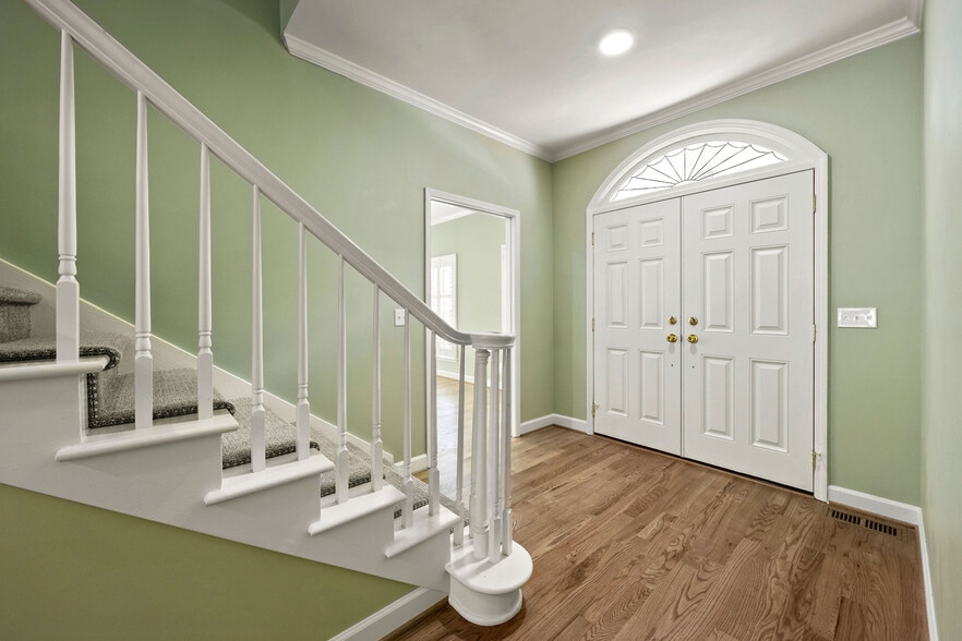 Building Photo - 3071 Lenox Rd NE