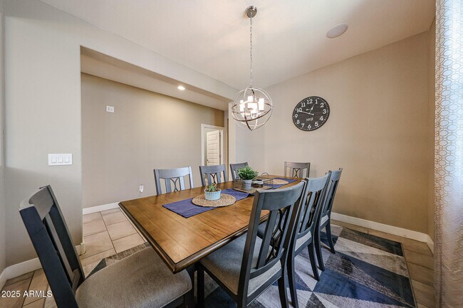 Building Photo - 3639 E Sophie Ln