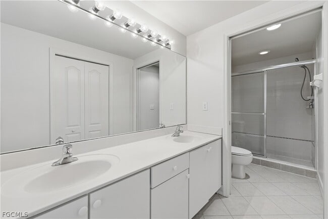 Building Photo - 7823 Regal Heron Cir