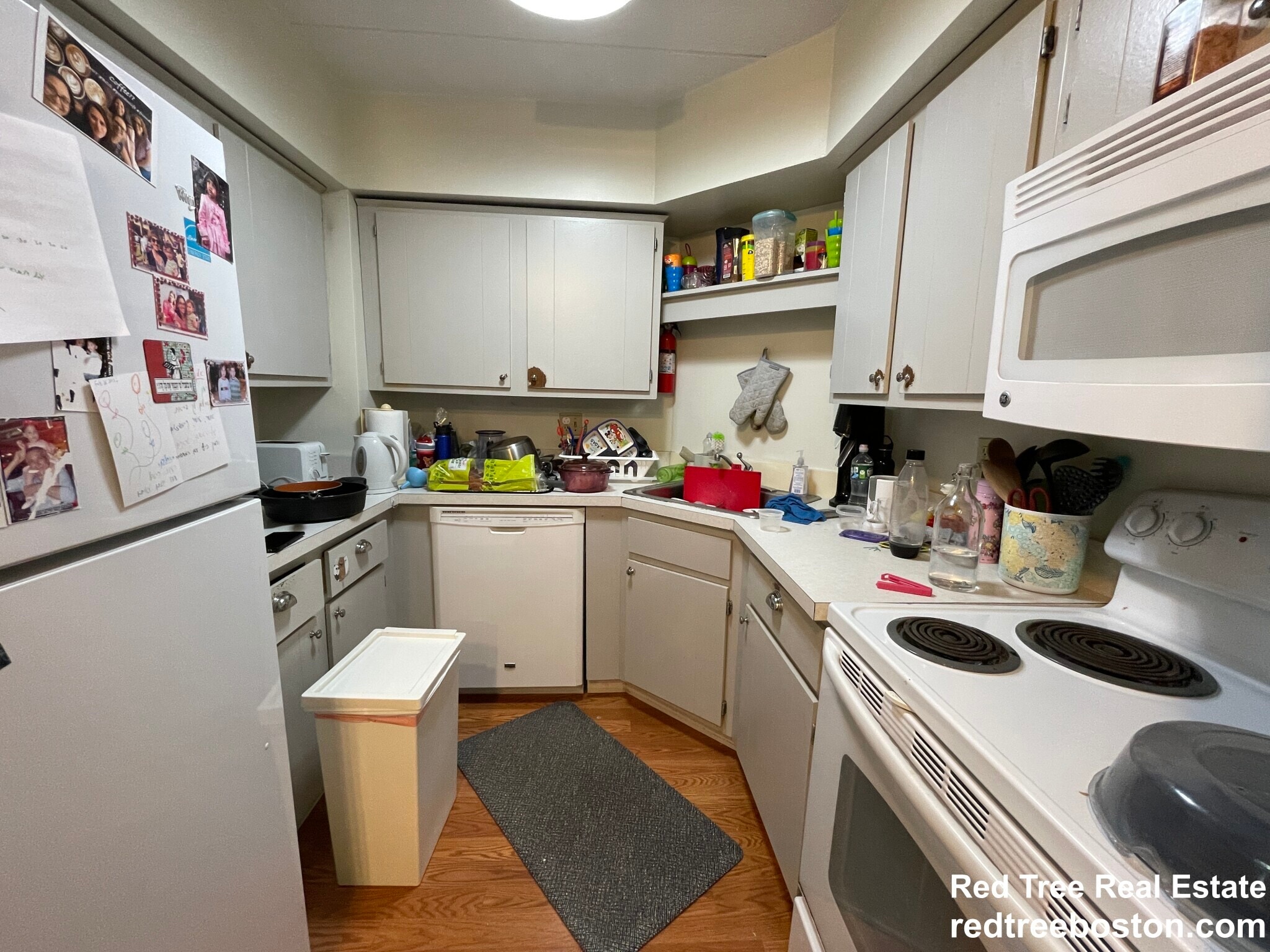 Building Photo - 125 Pleasant St