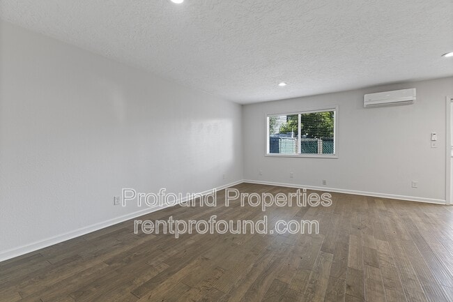 Building Photo - 20815 SW Alexander St