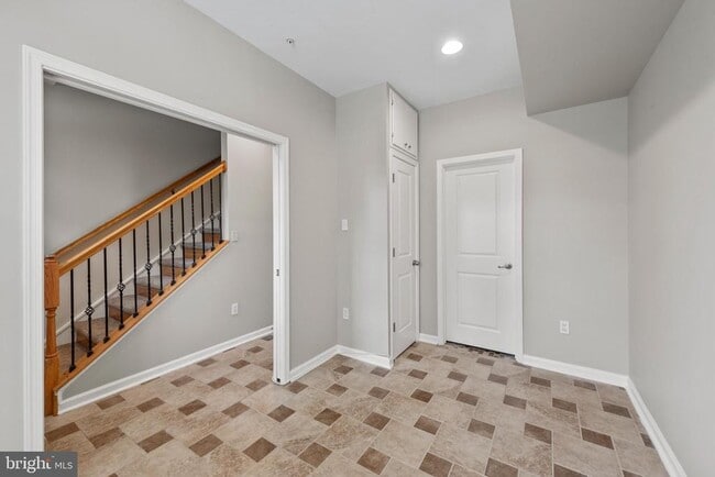 Building Photo - 4626 Fait Ave