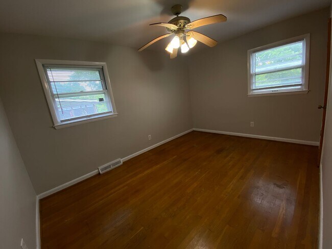 Building Photo - Welcome Home     20260501