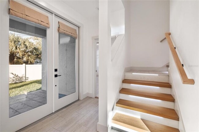 Building Photo - 2727 W Chestnut St