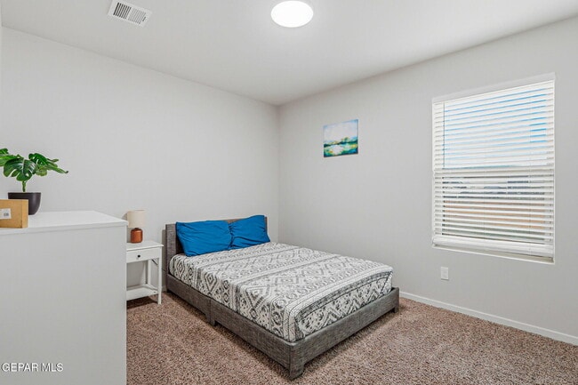 Building Photo - 664 Paseo Modesto Dr