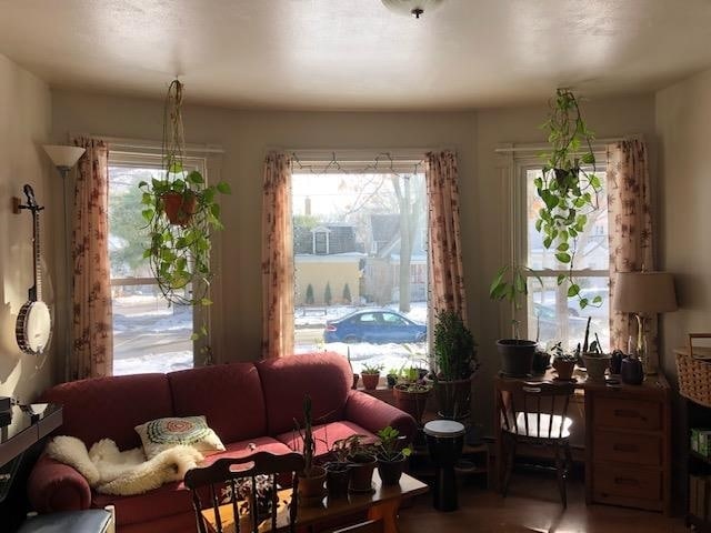 Building Photo - 1250 E Dayton St