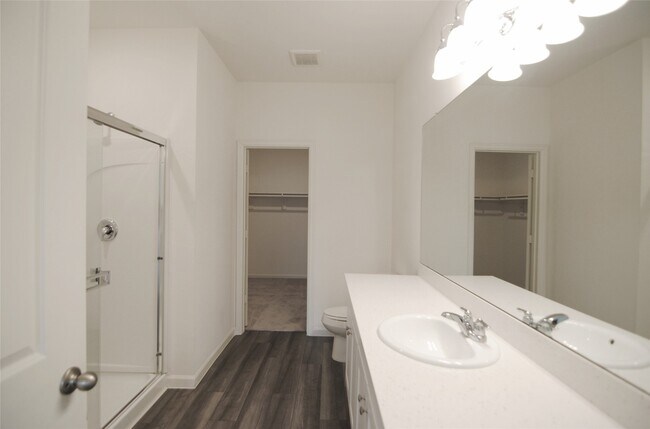 Building Photo - 1052 Water Oak Ln