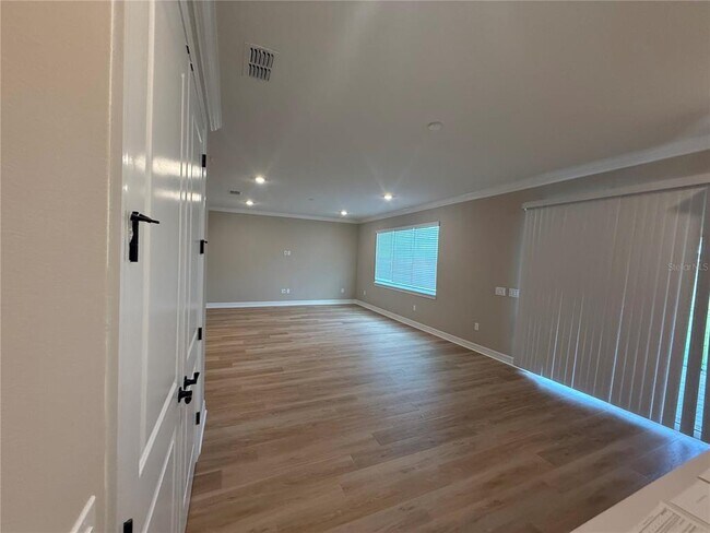 Building Photo - 455 Winter Grv Blvd