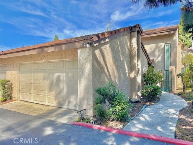 Building Photo - 912 Plaza Escondido