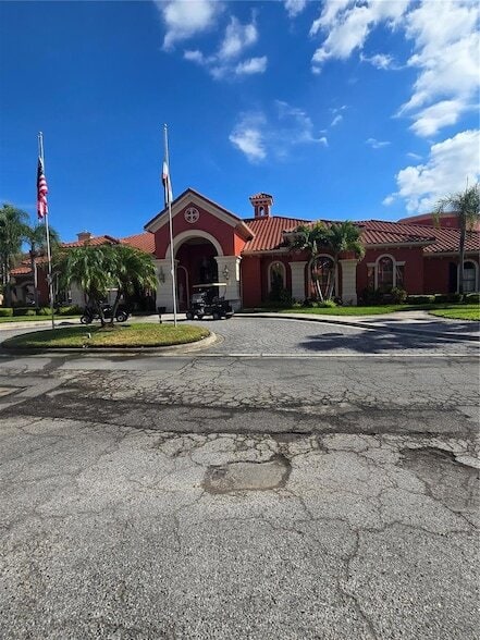 Building Photo - 2732 Via Murano