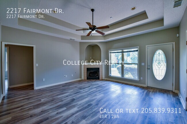 Building Photo - 2217 Fairmont Dr