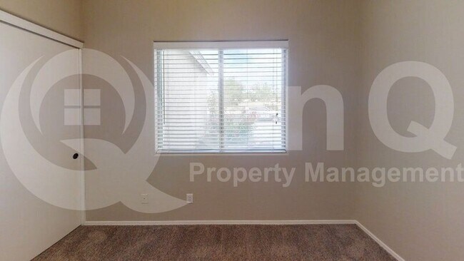 Building Photo - 807 W Sunset Ave
