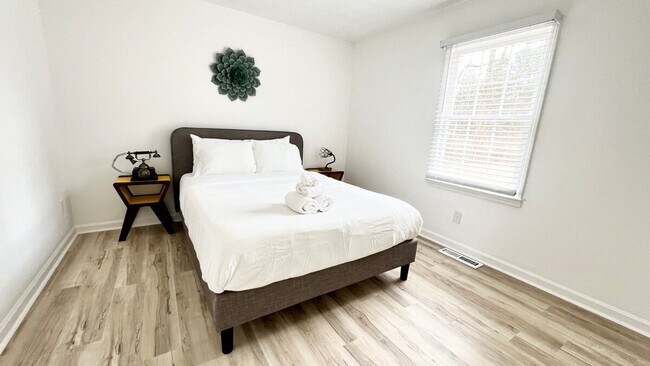 Building Photo - 1880 Braselton Hwy