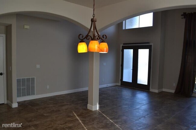Building Photo - 4 br, 3 bath House - 3297 Red Ash Cir UNIT