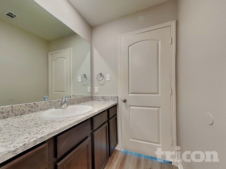 Building Photo - 2918 Gastonian Mills