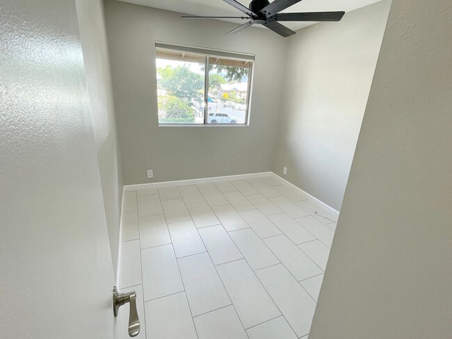 Building Photo - Unfurnished, 2 bedroom, 1 bathroom Southpo...