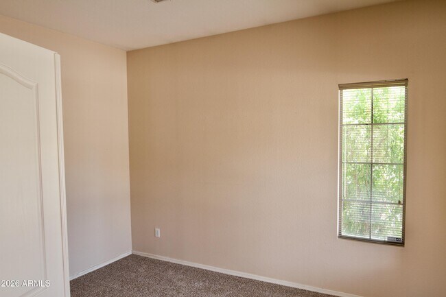 Building Photo - 6450 S Nash Way