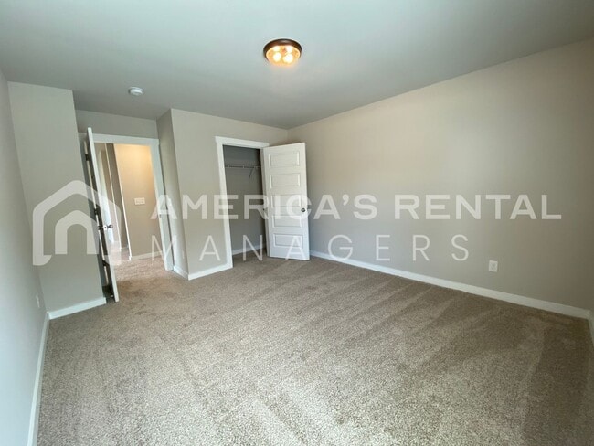Building Photo - 102 Edisto Cir