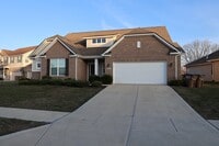 Building Photo - 2951 Daylily Dr