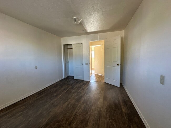 Building Photo - 318 McCourt St