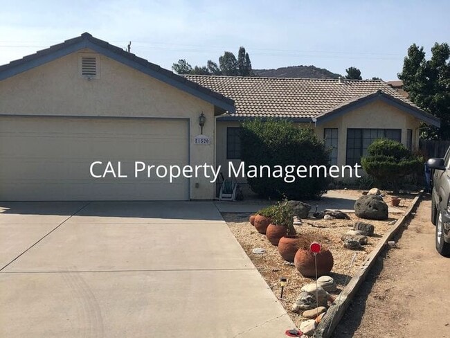 Building Photo - Rare 4 bedroom 2 bath rental in Pine Meadow Estates King City!