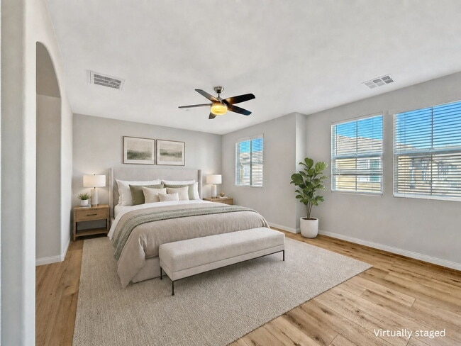 Building Photo - Welcome Home to the Treana Community in Stevenson Ranch 3BR 2 BA