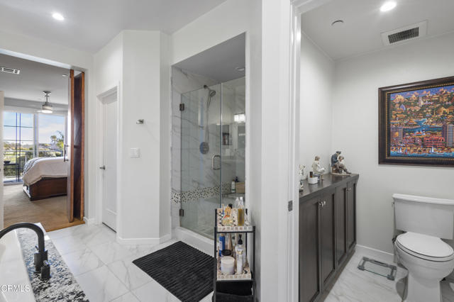 Building Photo - 4012 Tradewinds Dr