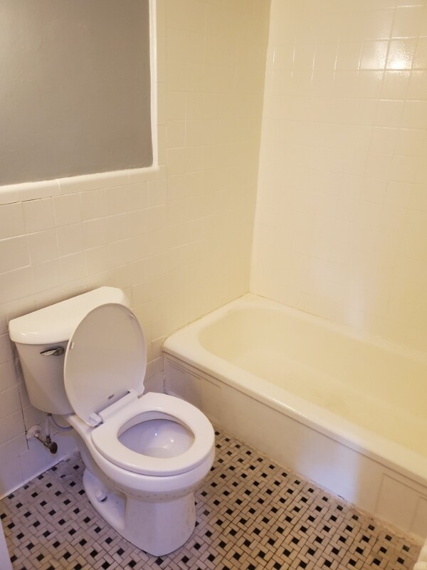 Building Photo - 116 Washington St