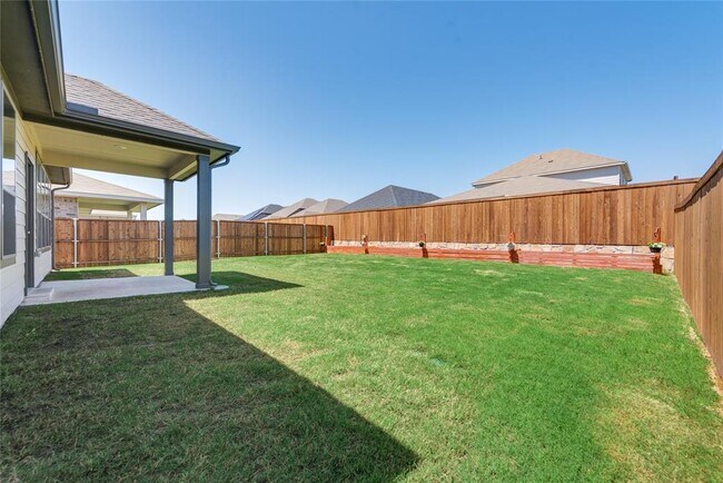 Building Photo - 3332 Flatiron Dr