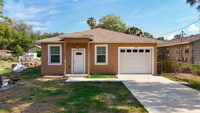 Primary Photo - 7208 Westinghouse Ave