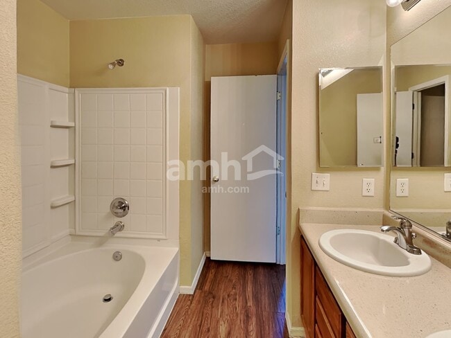 Building Photo - 5020 E Butterweed Drive