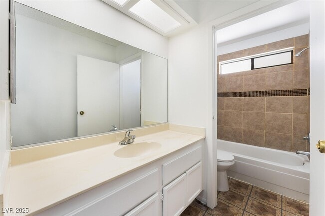 Building Photo - 509 Sheffield Dr