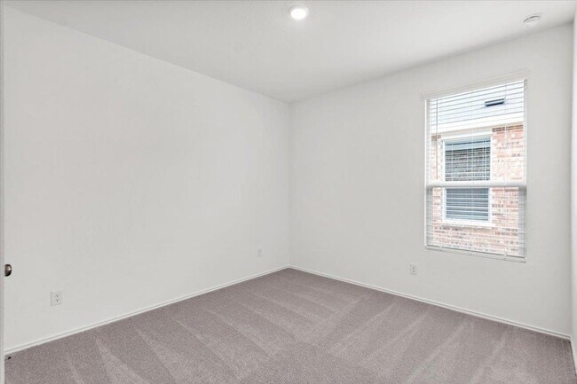 Building Photo - 128 Rodney Boat Rd