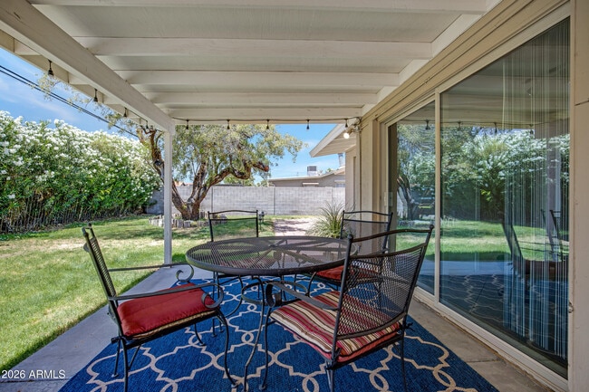 Building Photo - 1812 N McAllister Ave