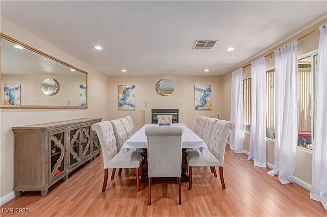 Building Photo - 8612 Sierra Cima Ln