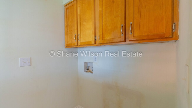 Building Photo - Newly renovated 3 BR / 1 BA for Lease!
