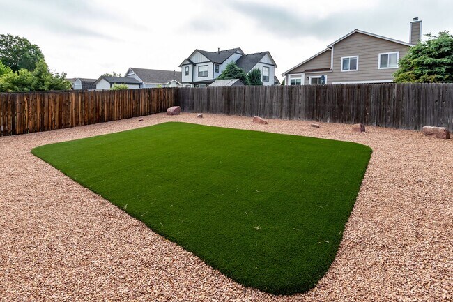 Building Photo - 4815 Tory Ridge Dr