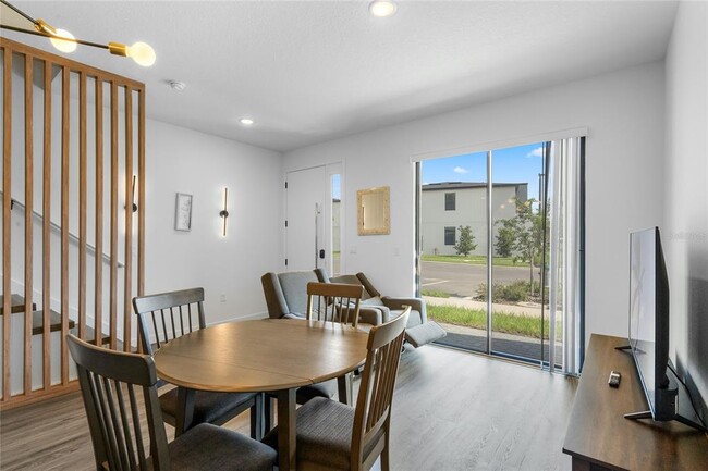 Building Photo - 8779 Zen Dr