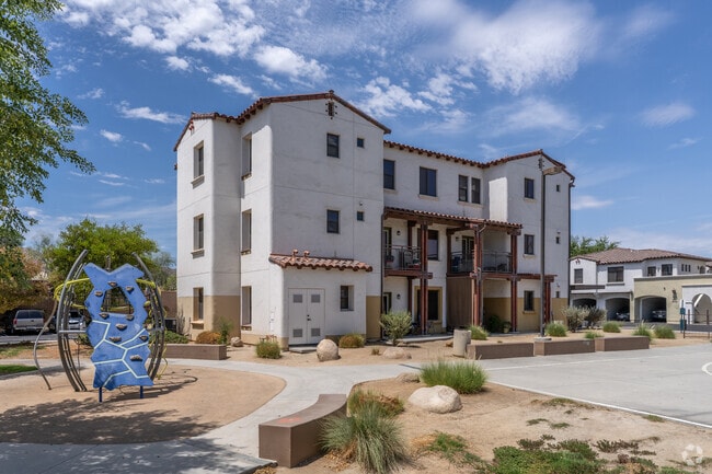 Building Photo - Wolf Waters Place