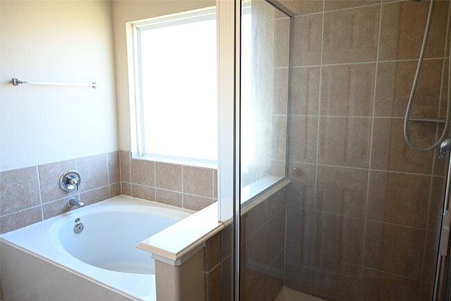 Building Photo - 25006 Tancy Ranch Ct