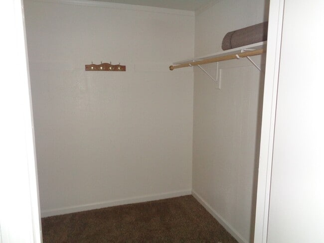 Building Photo - FOUR BEDROOM