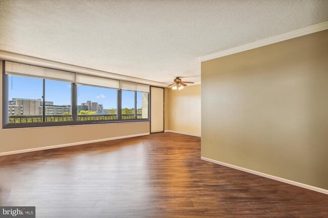 Building Photo - 5500 Holmes Run Pkwy