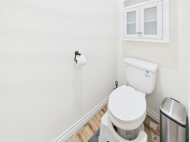 Building Photo - 835 Marquette Loop