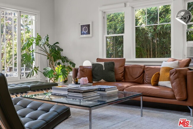 Building Photo - 1510 Electric Ave