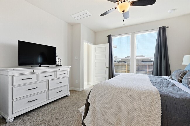 Building Photo - 2773 Bluebonnet Ridge Dr