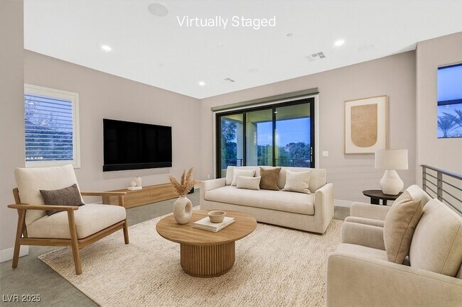 Building Photo - 65 Garibaldi Wy